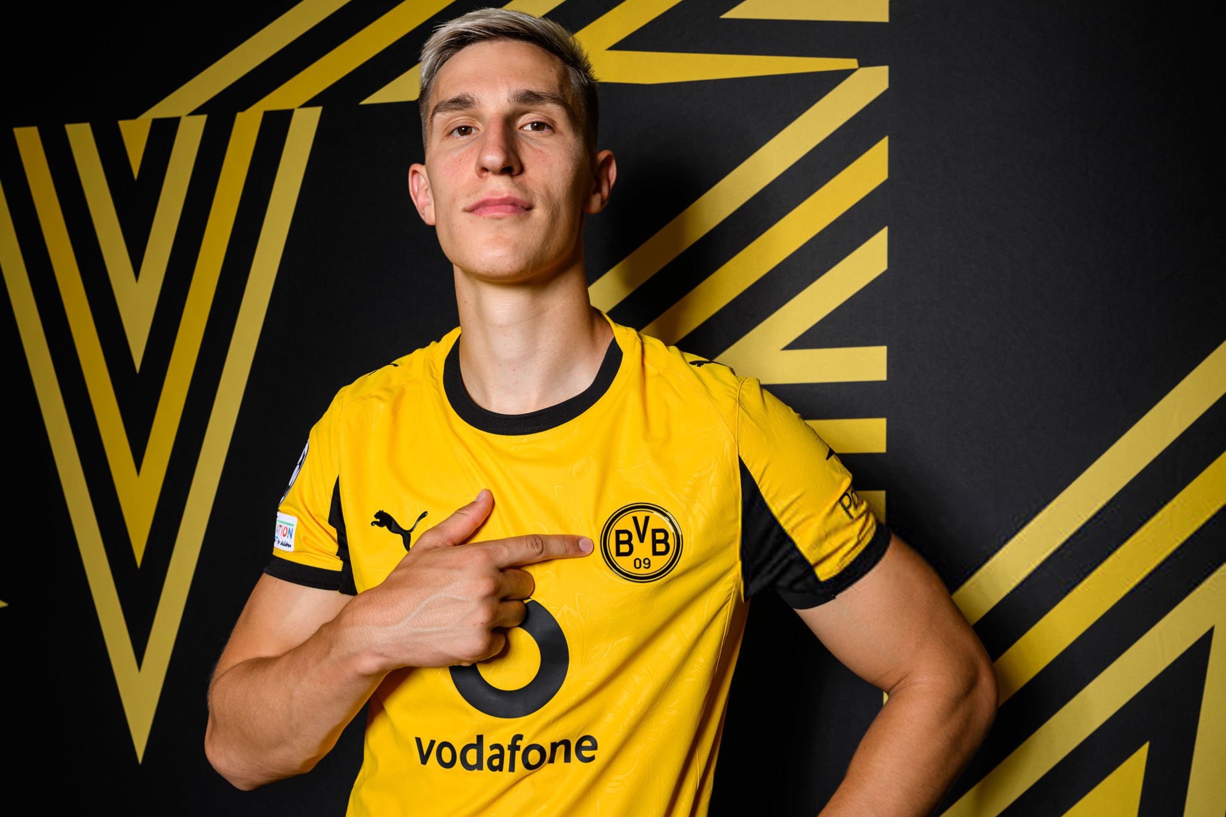 img, 施洛特贝克, div